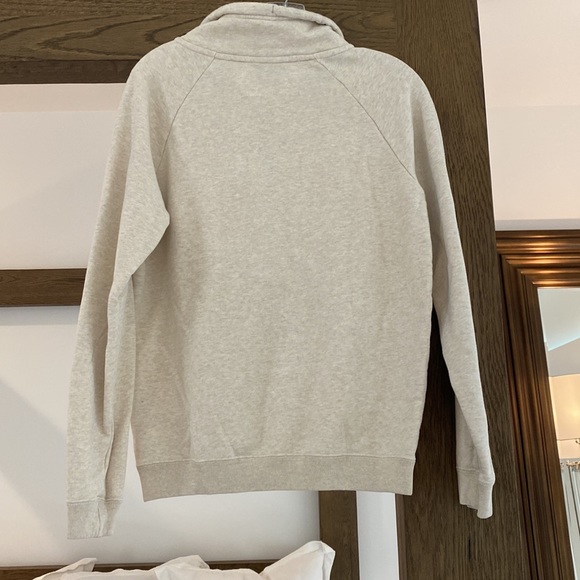 Nike Women’s 3/4 zip Sweatshirt Size Small Khaki - Picture 3 of 3